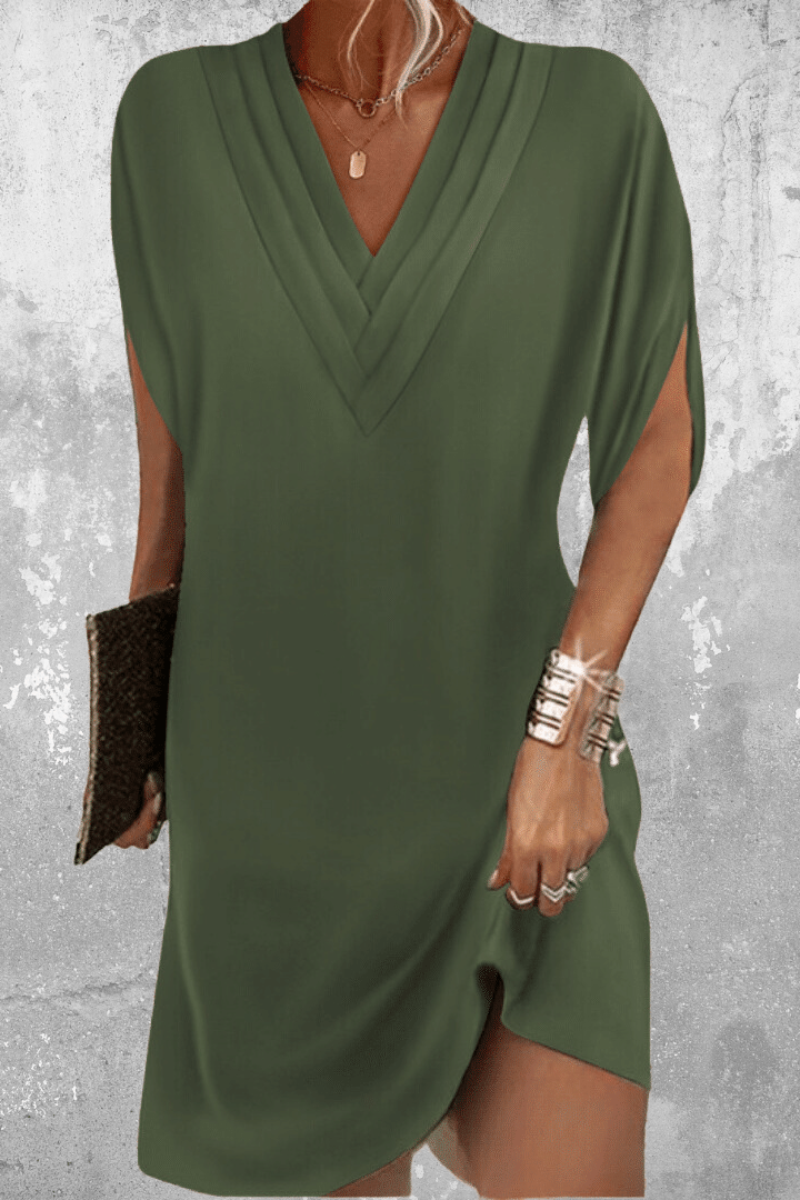 Elegant V-Dress