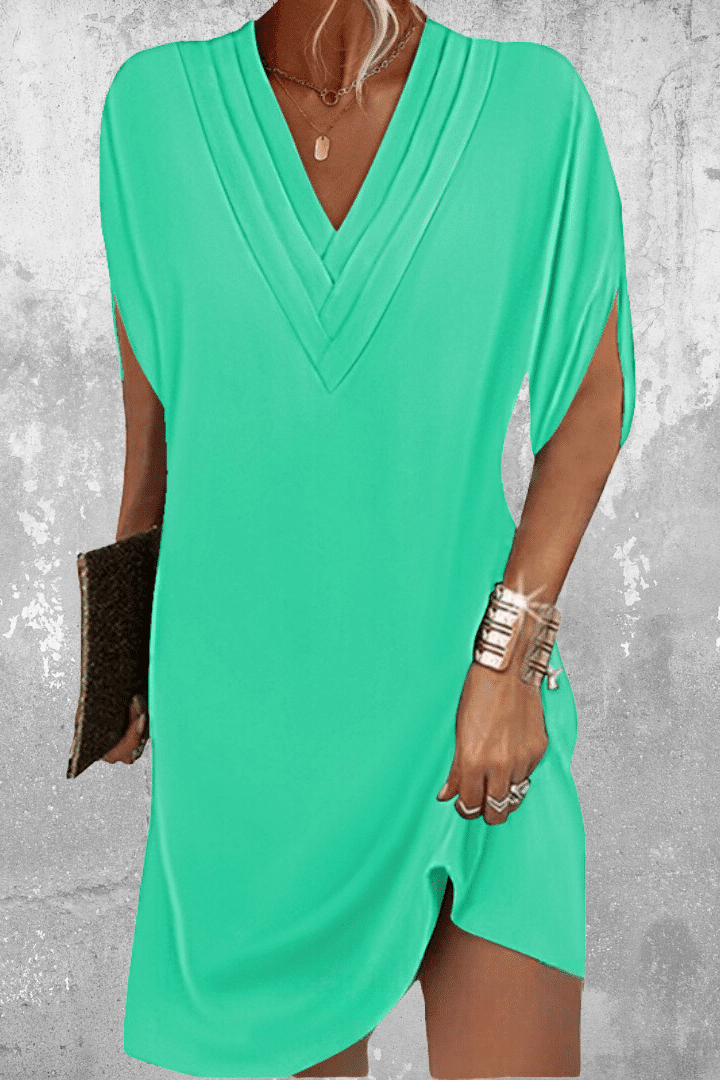 Elegant V-Dress