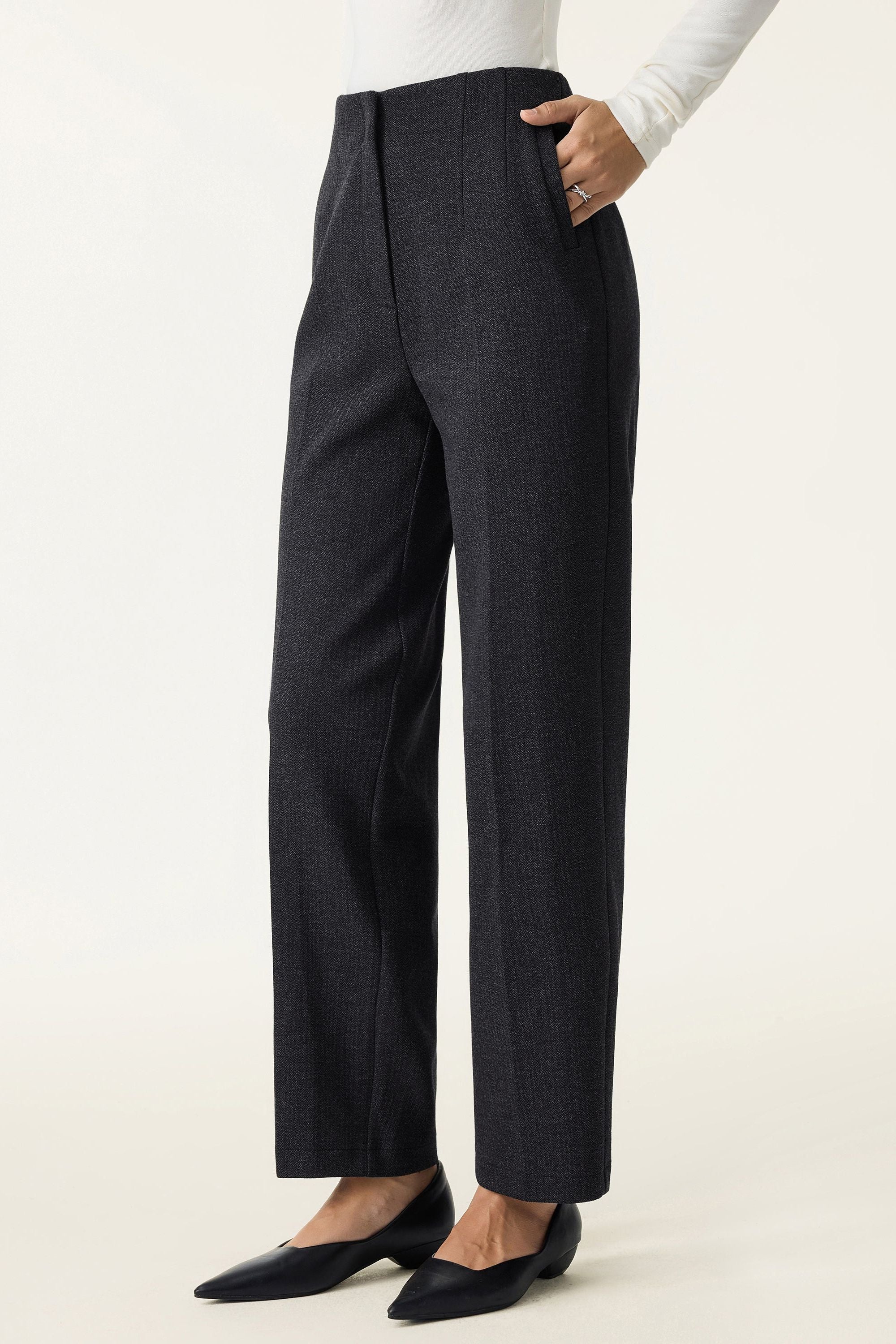 Trousers with Pockets