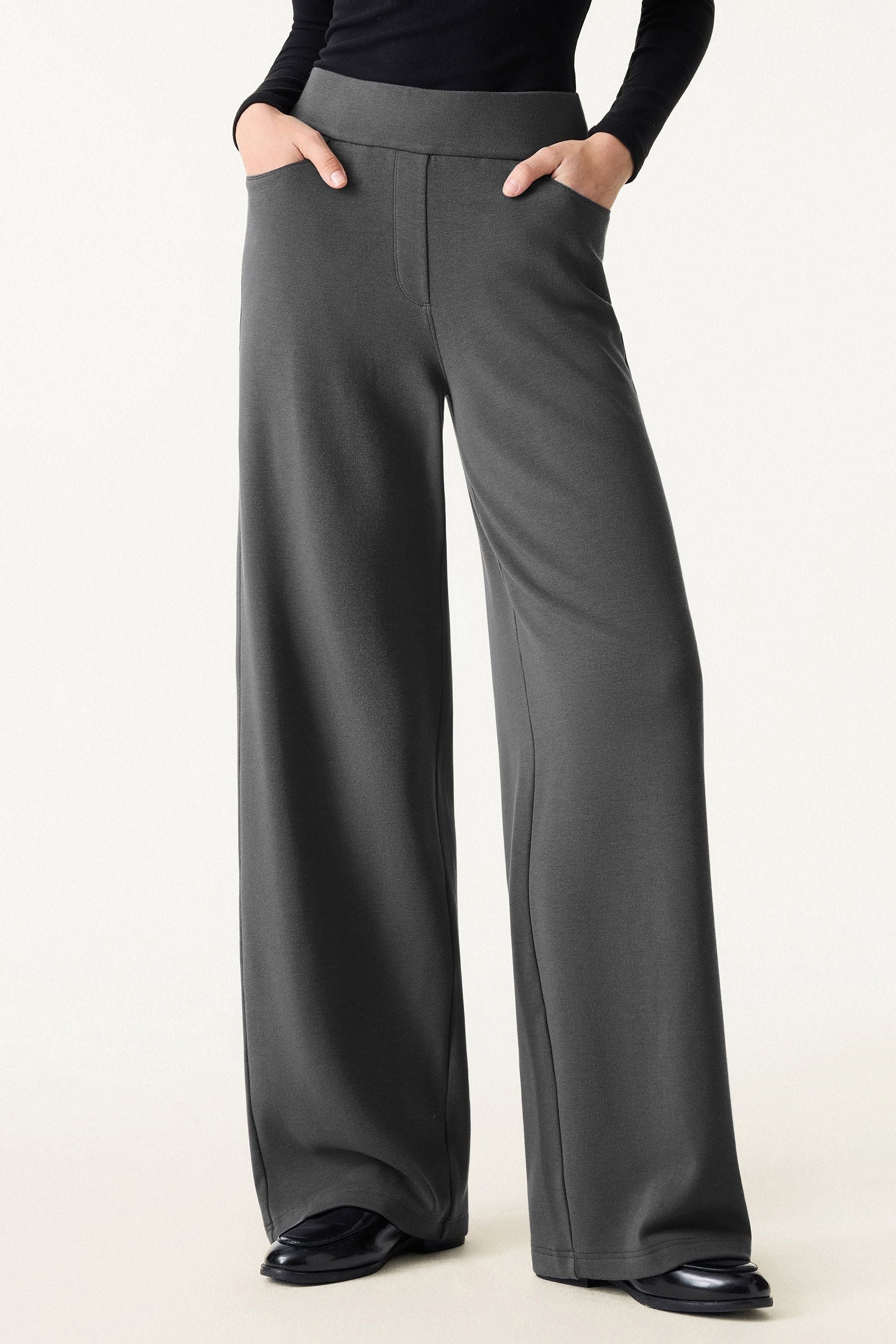 Waistband Wide Leg Pull-on Pants with Pockets