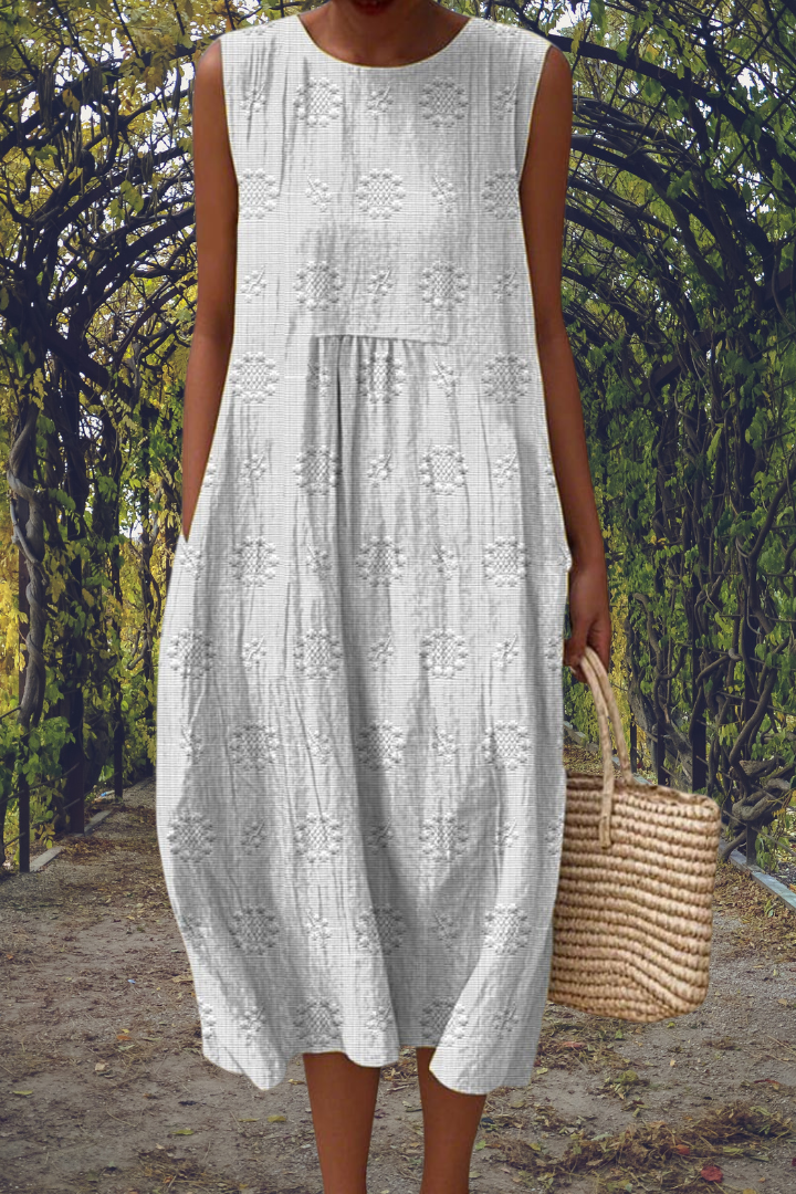 Elegance Sleeveless Dress