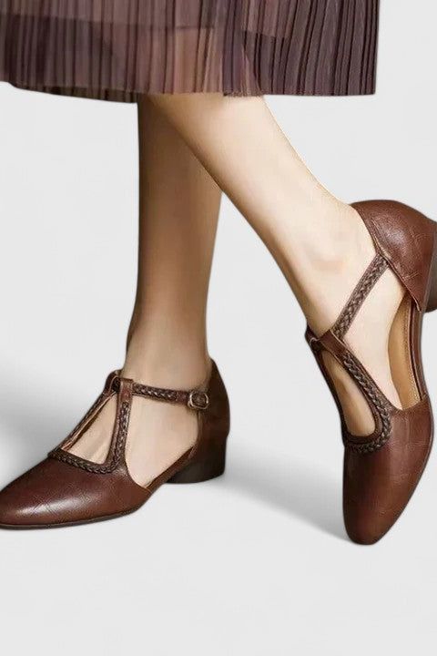 Delphine | Elegant Flat Sandals