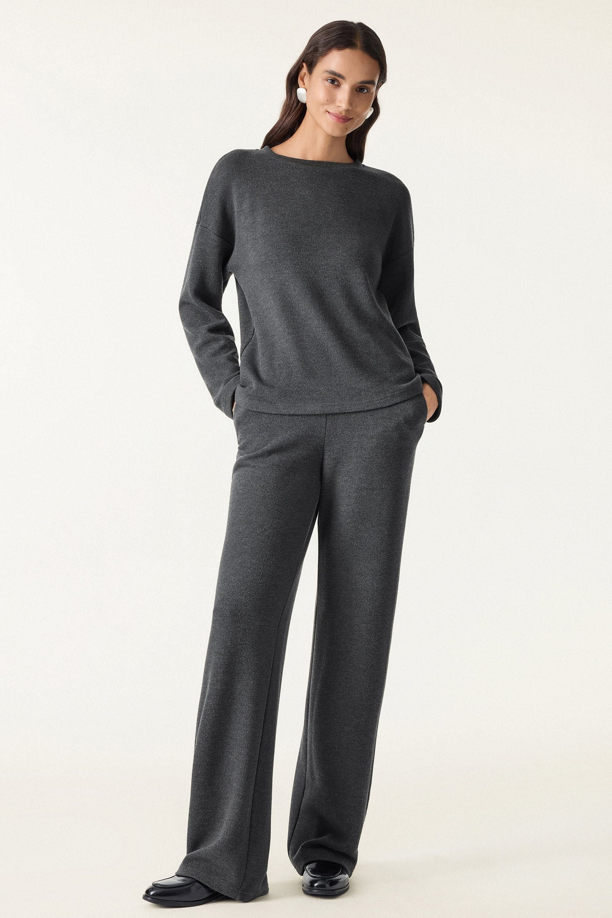 2Pcs Set Long Sleeve Top & Mid Rise Straight Leg Pants