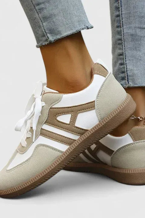 Metro Retro Sneakers