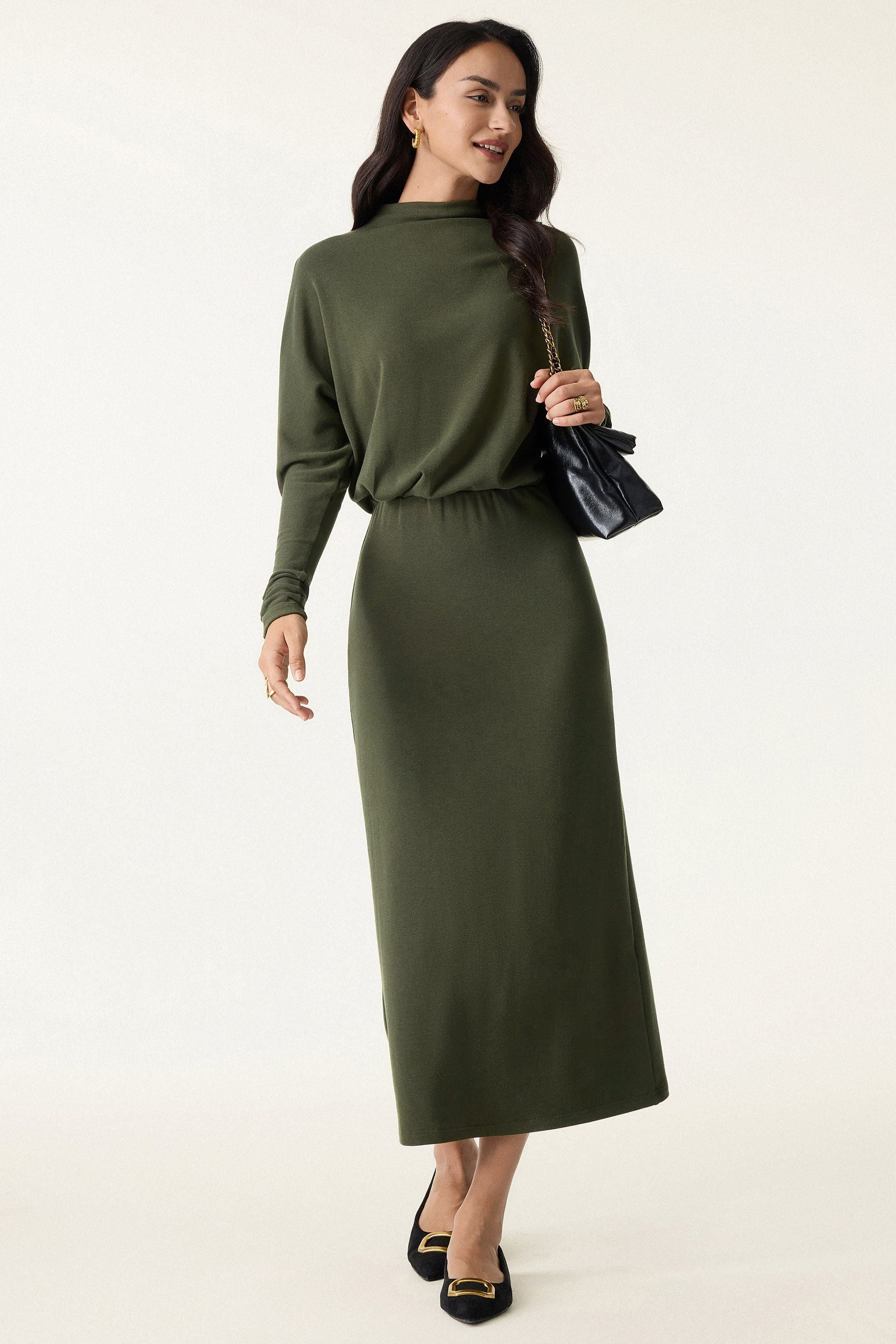 Abito con maniche a vita arricciata