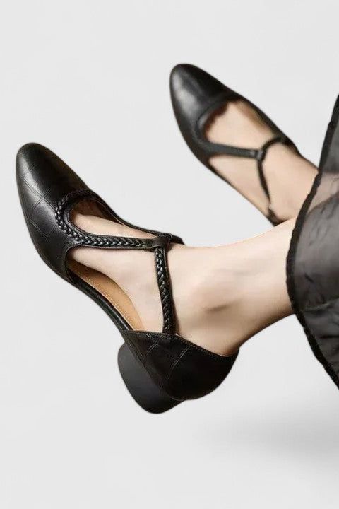 Delphine | Elegant Flat Sandals