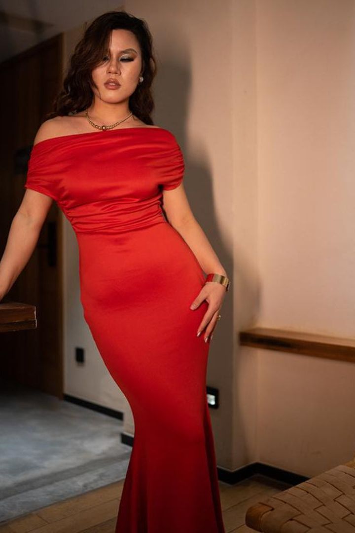 Timeless Glamour Maxi Dress