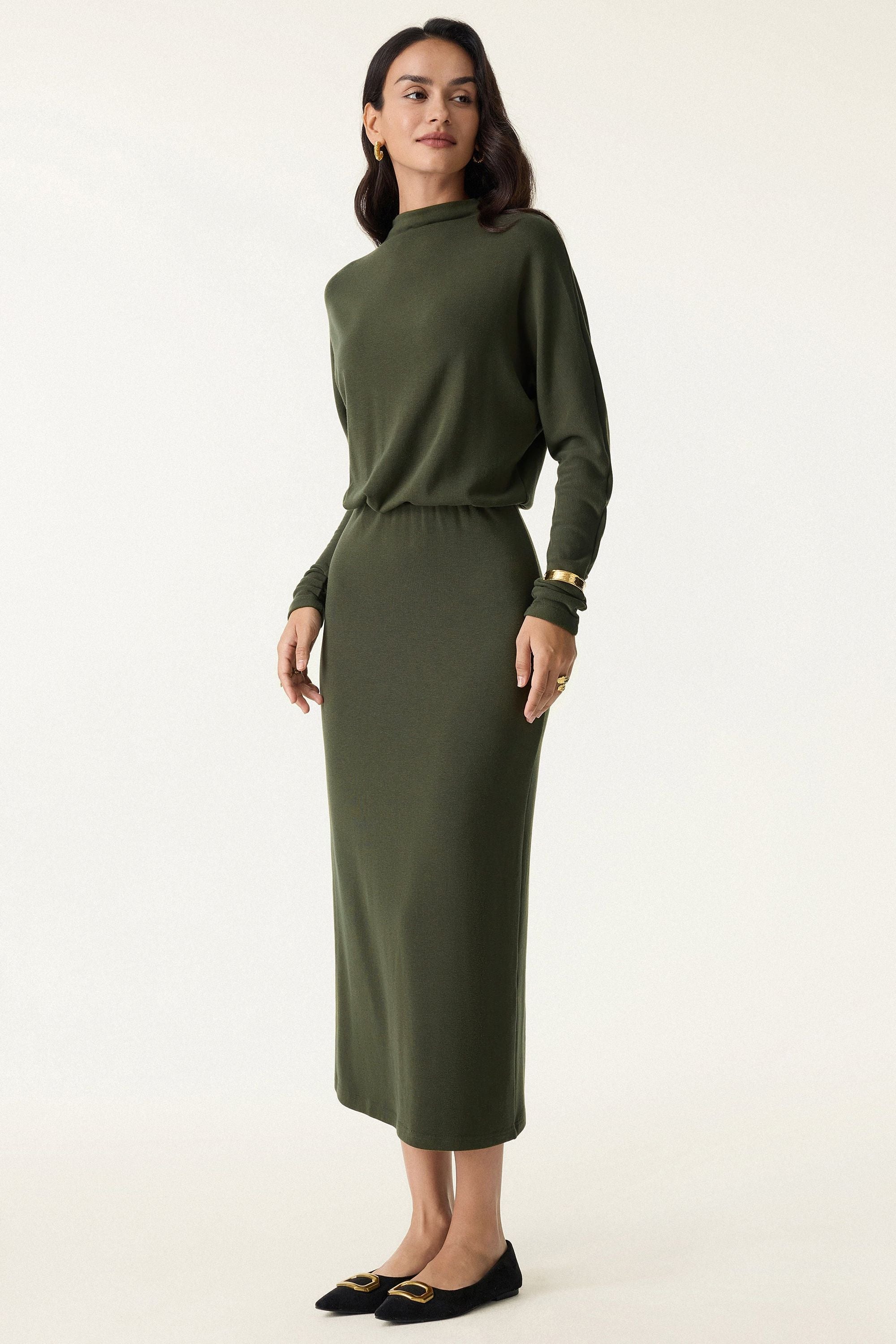 Abito con maniche a vita arricciata